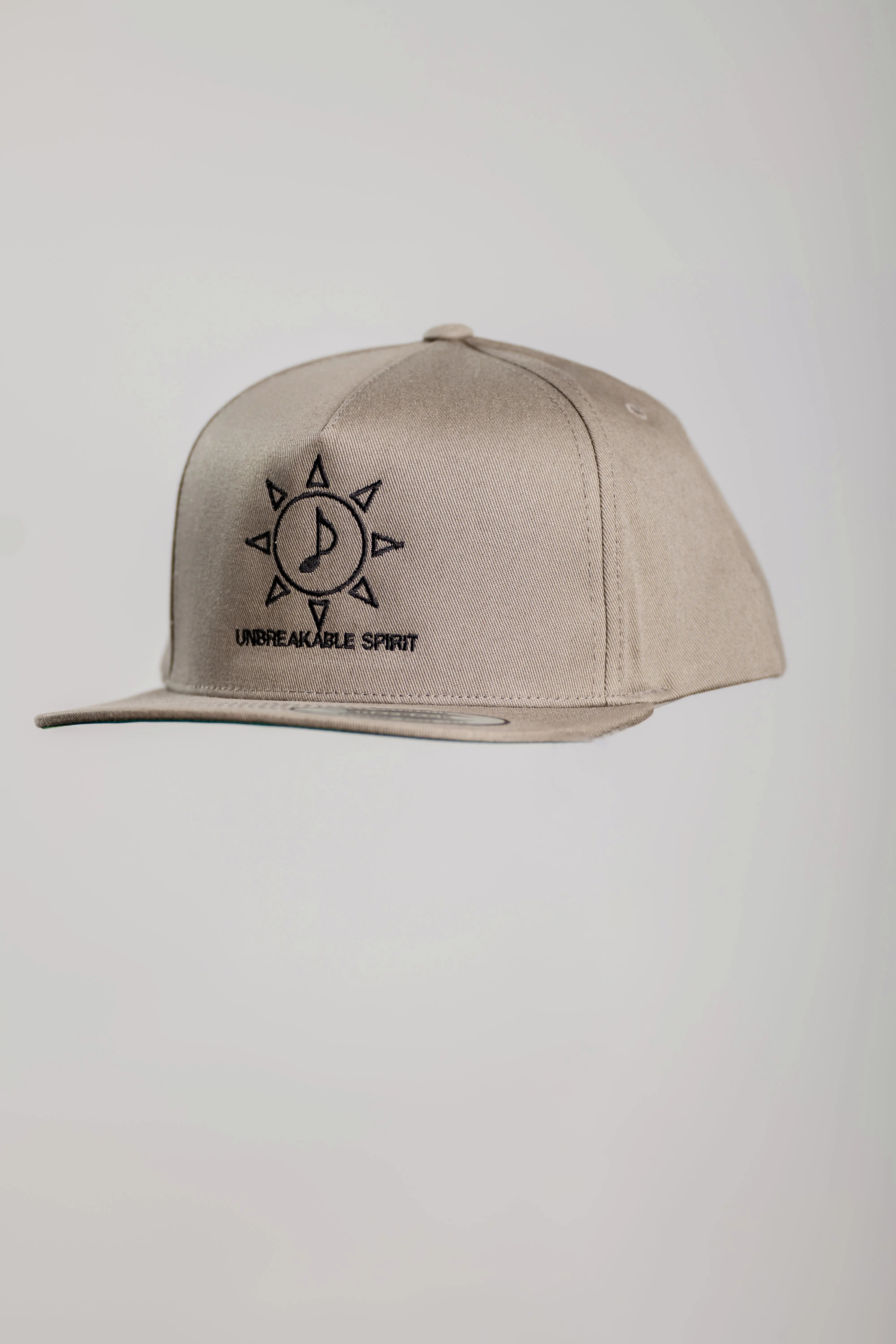 Unbreakable Spirit Hat – Desert Sand Pape Chacool